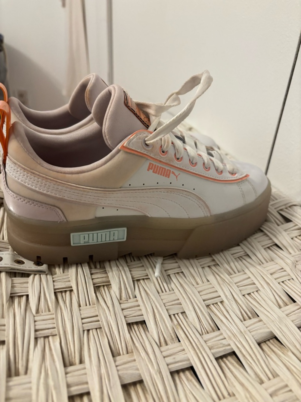 Puma  mayze size 7.5 White and orange Platform Sneakers good condition